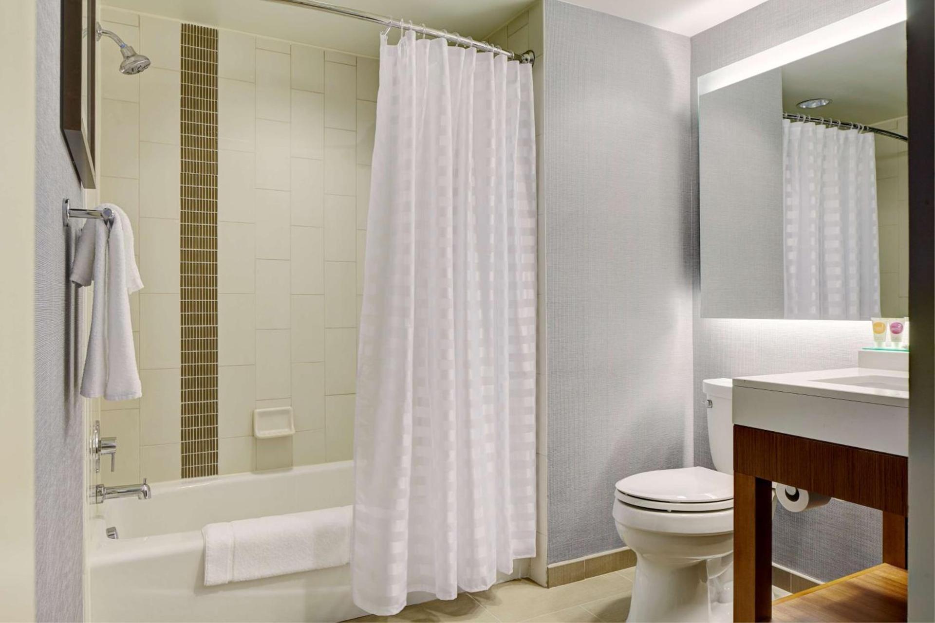 Hyatt Place New York Yonkers photo 41