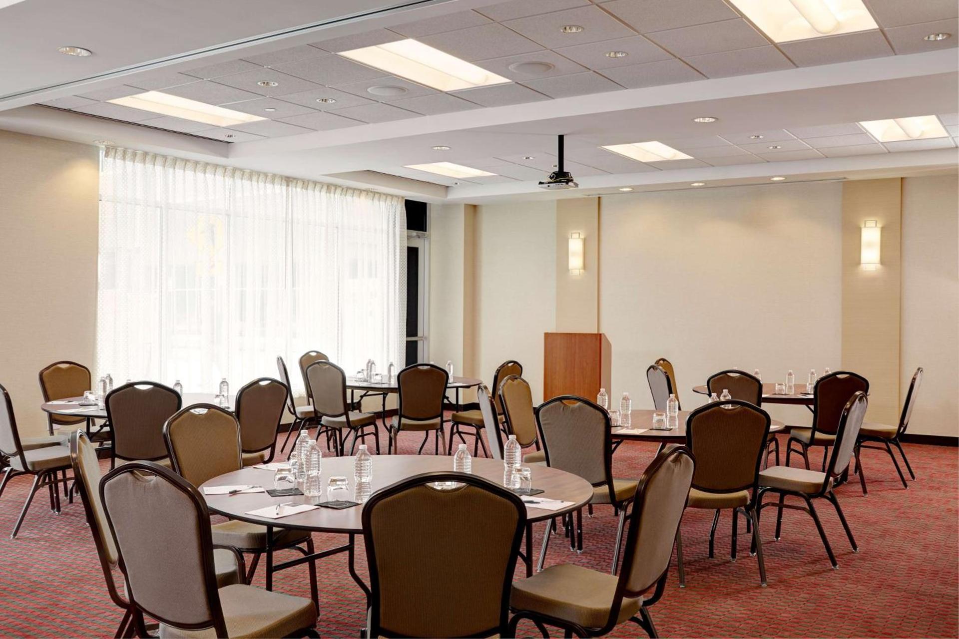 Hyatt Place New York Yonkers photo 46