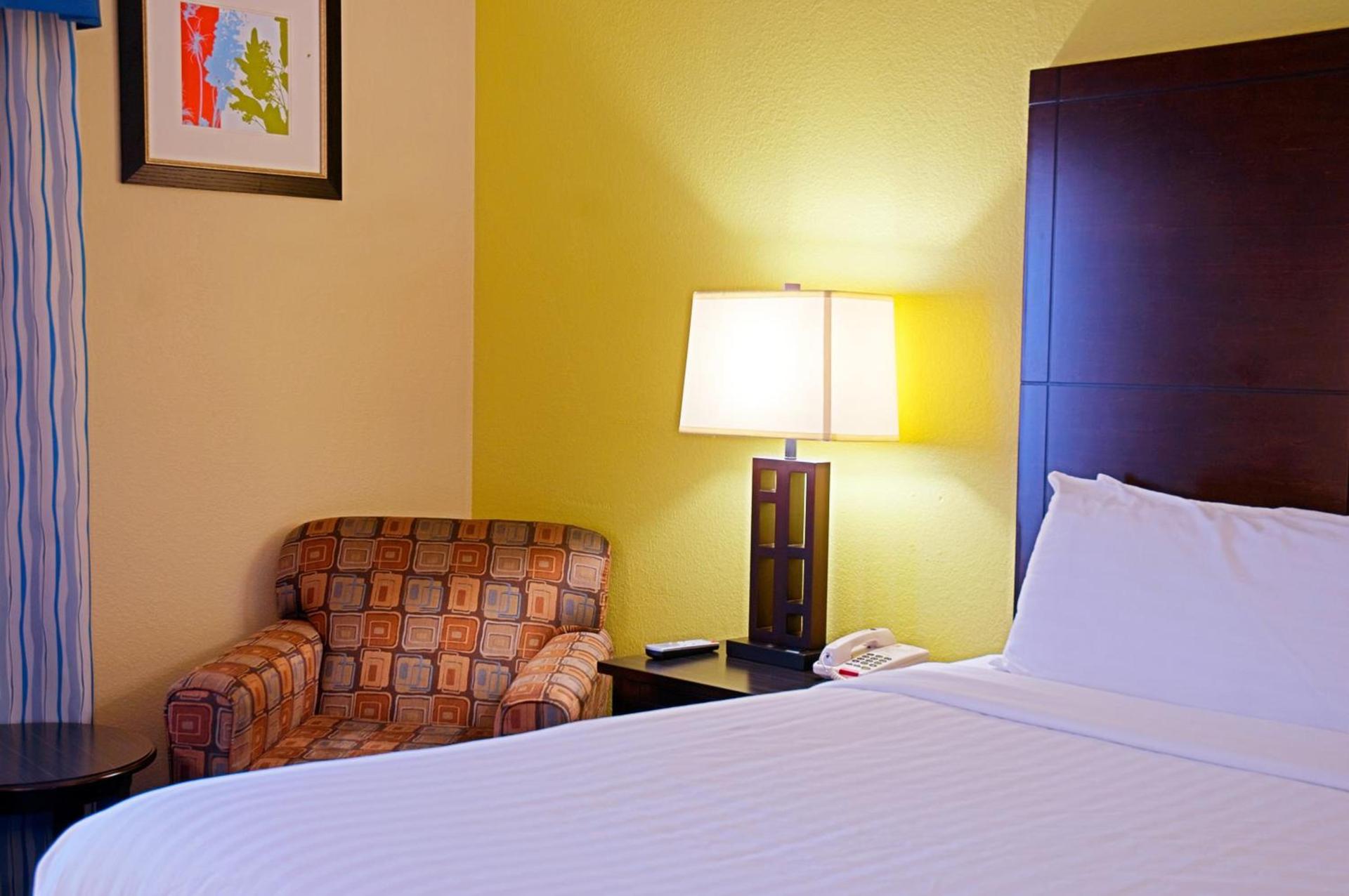 Super 8 by Wyndham Irving/DFW Apt/North photo 17