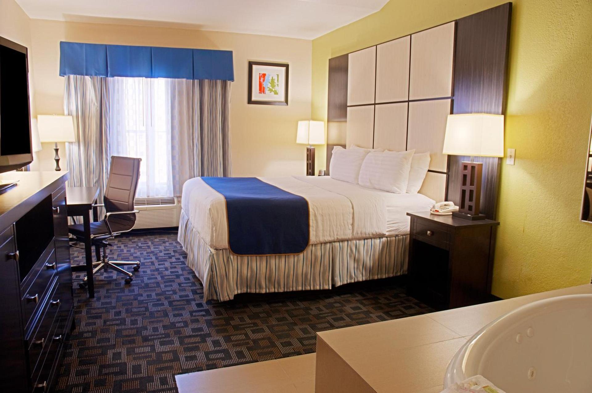Super 8 by Wyndham Irving/DFW Apt/North photo 12