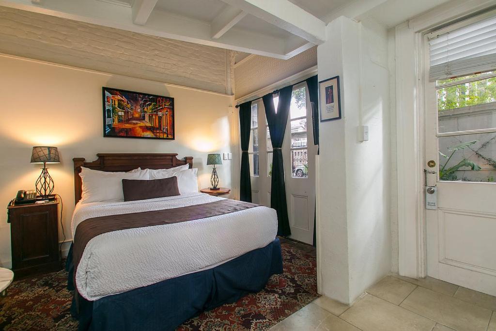 Lafitte Hotel & Bar photo 24