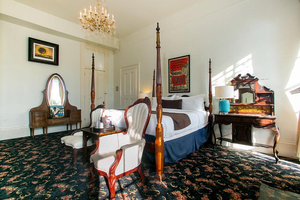 Lafitte Hotel & Bar photo 11