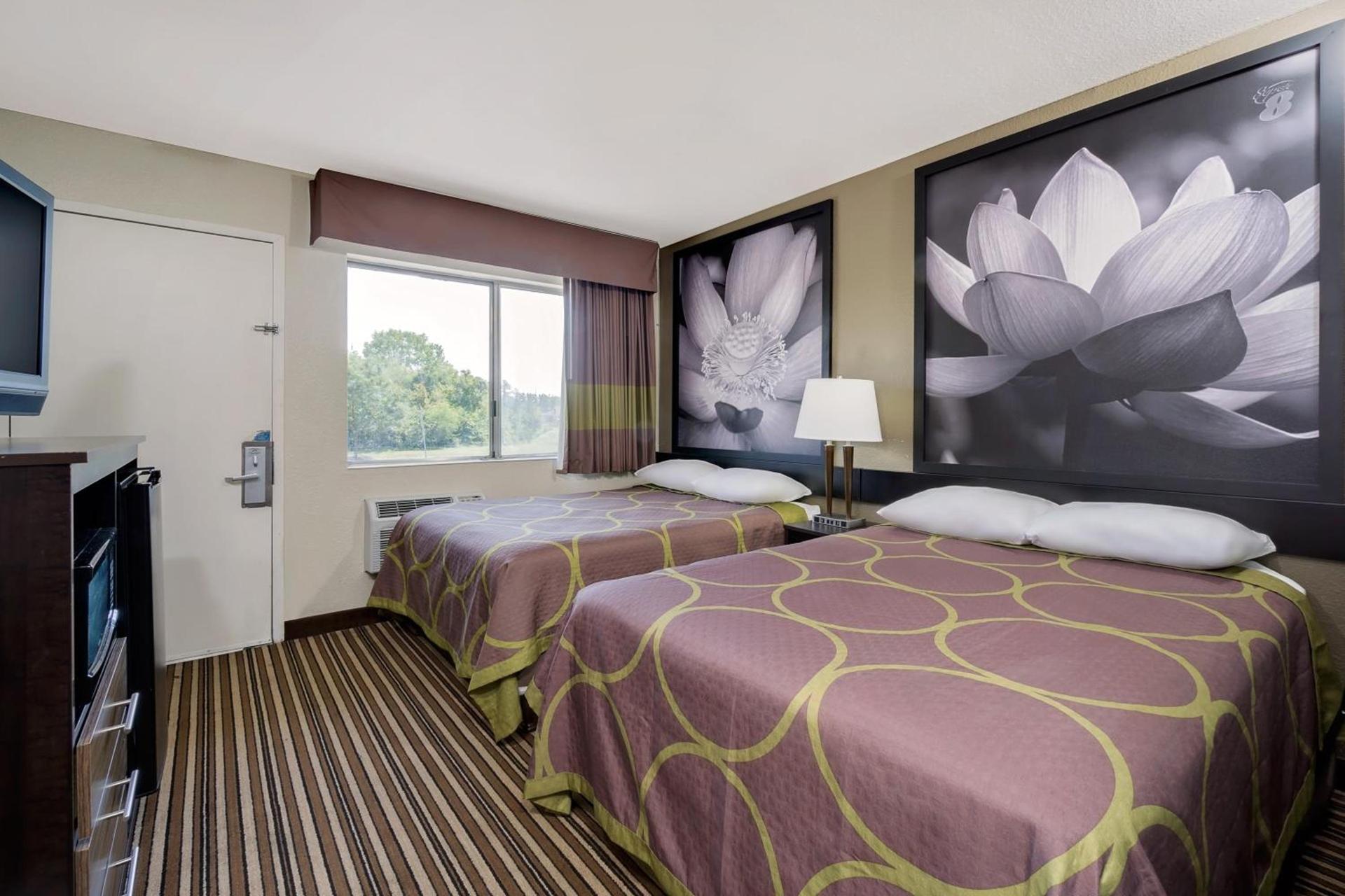 Super 8 by Wyndham Florence photo 21