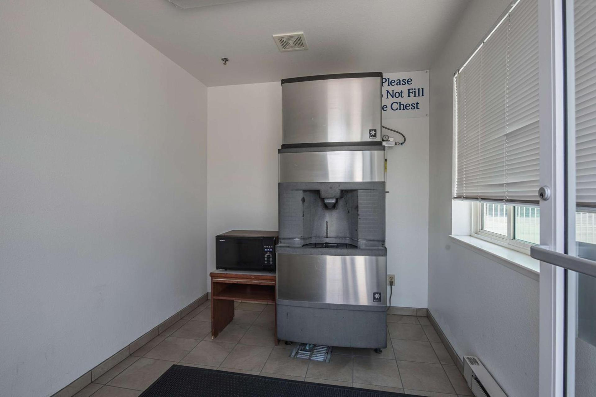 Motel 6-Fallon, NV photo 29