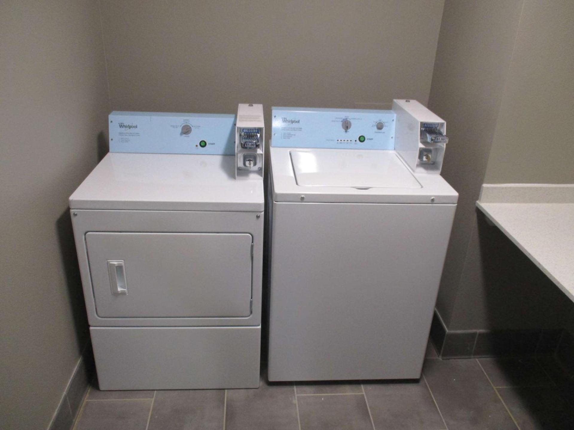 Best Western Plus Roland Inn & Suites photo 29