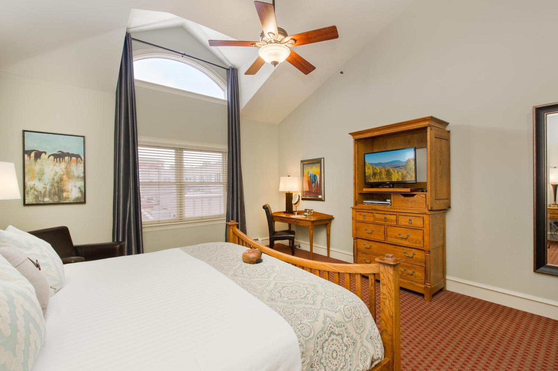 The Bradley Boulder Inn photo 28