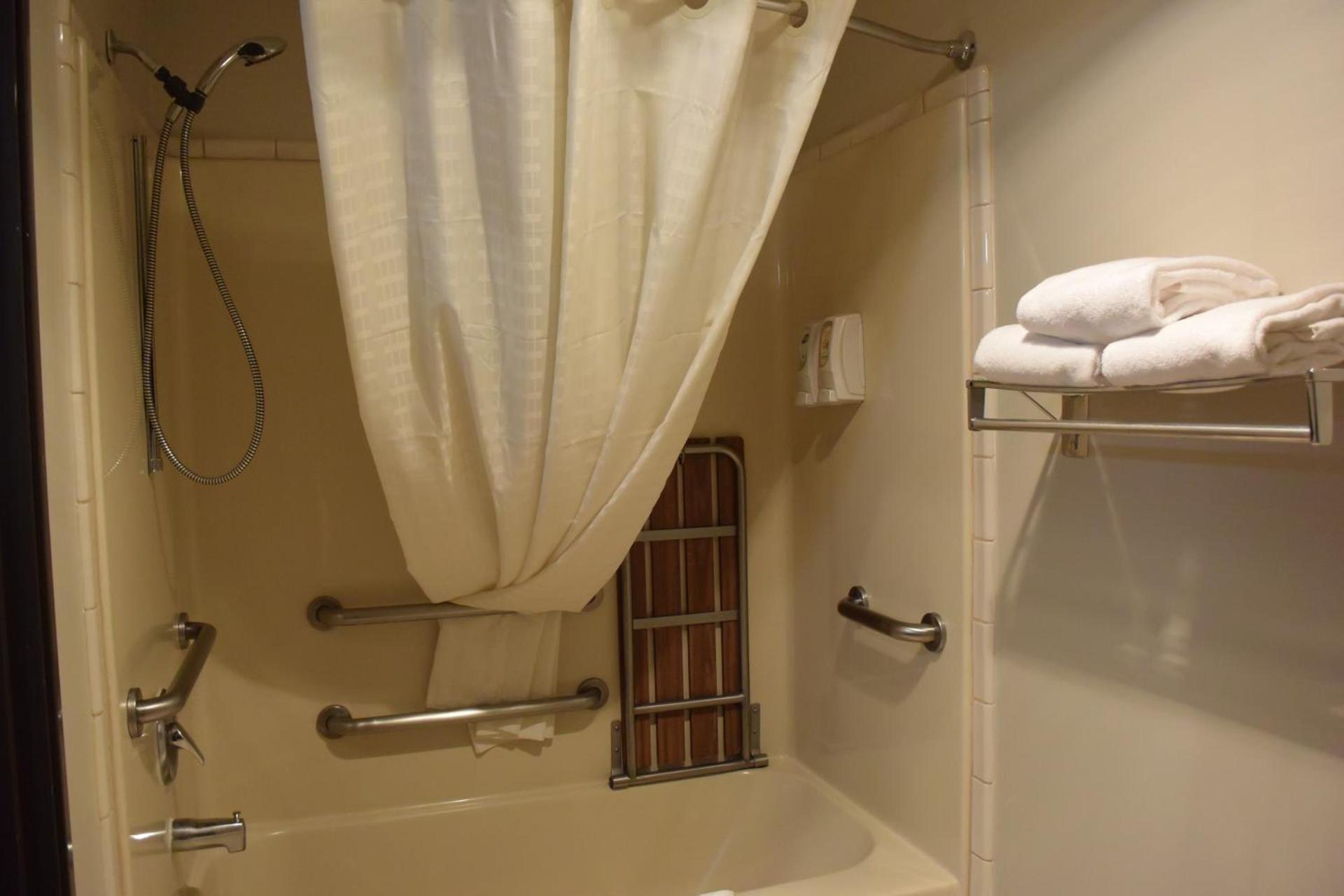 Best Western Newberg Inn photo 72
