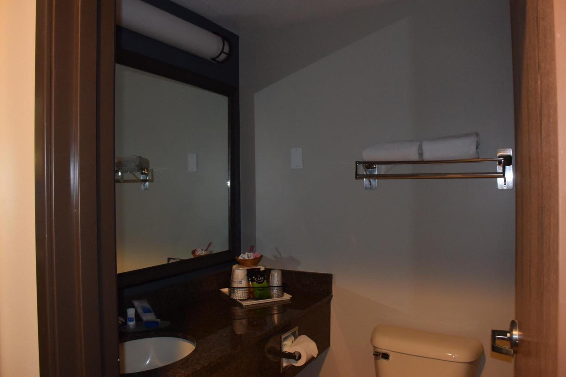 Best Western Newberg Inn photo 76