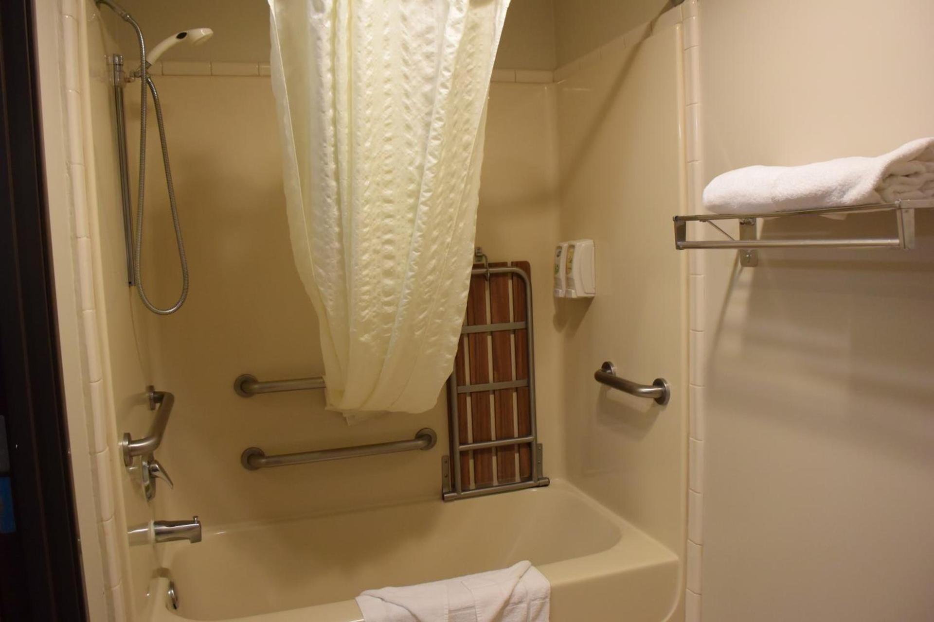Best Western Newberg Inn photo 73