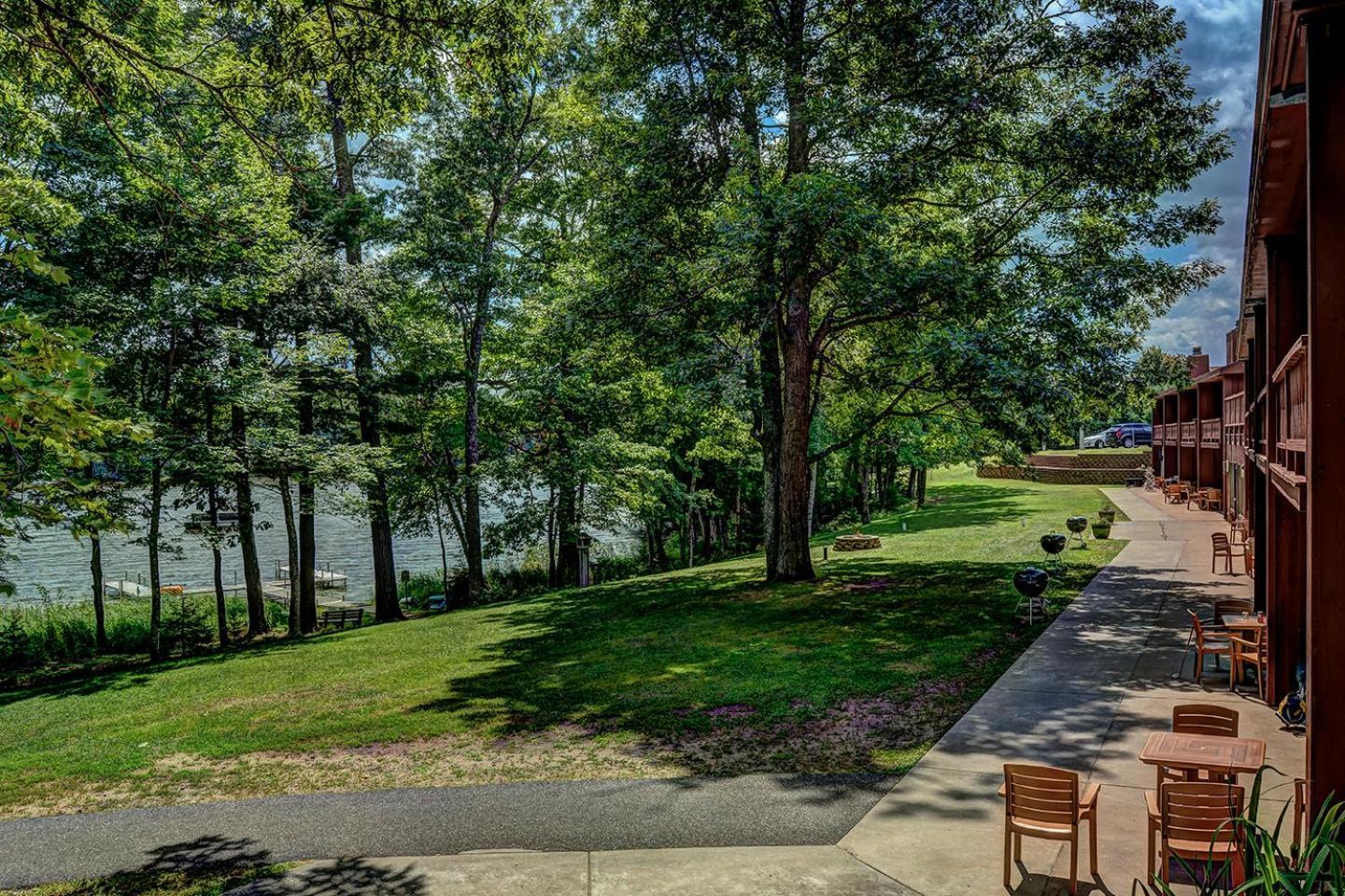Lake Forest Resort photo 17