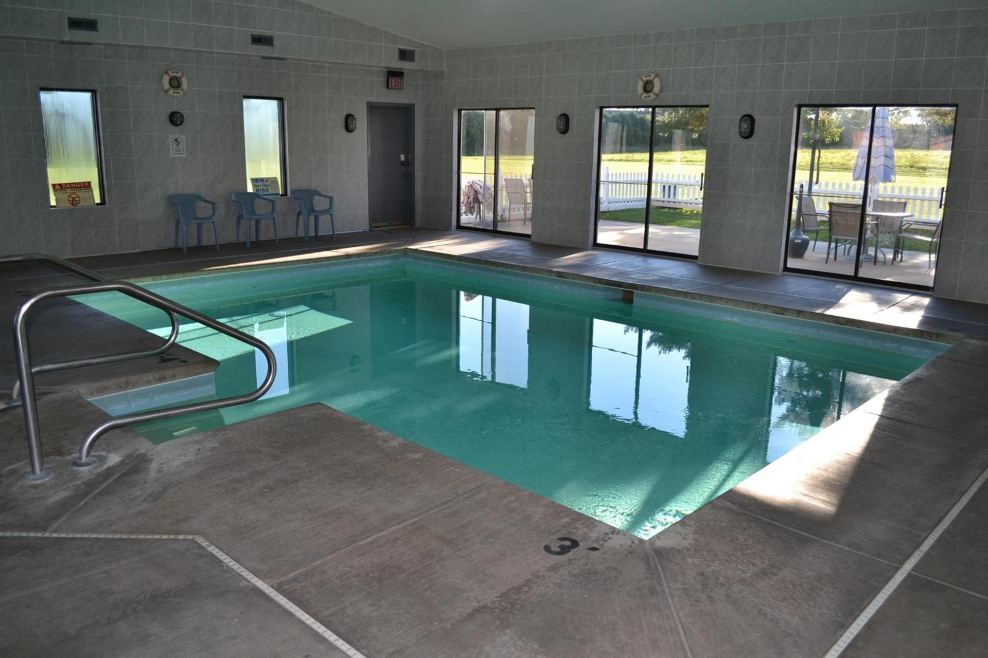 Sky Lodge Inn & Suites - Delavan photo 2