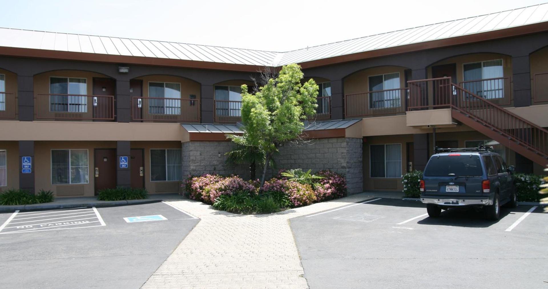 Days Inn by Wyndham Rocklin/Sacramento photo 12
