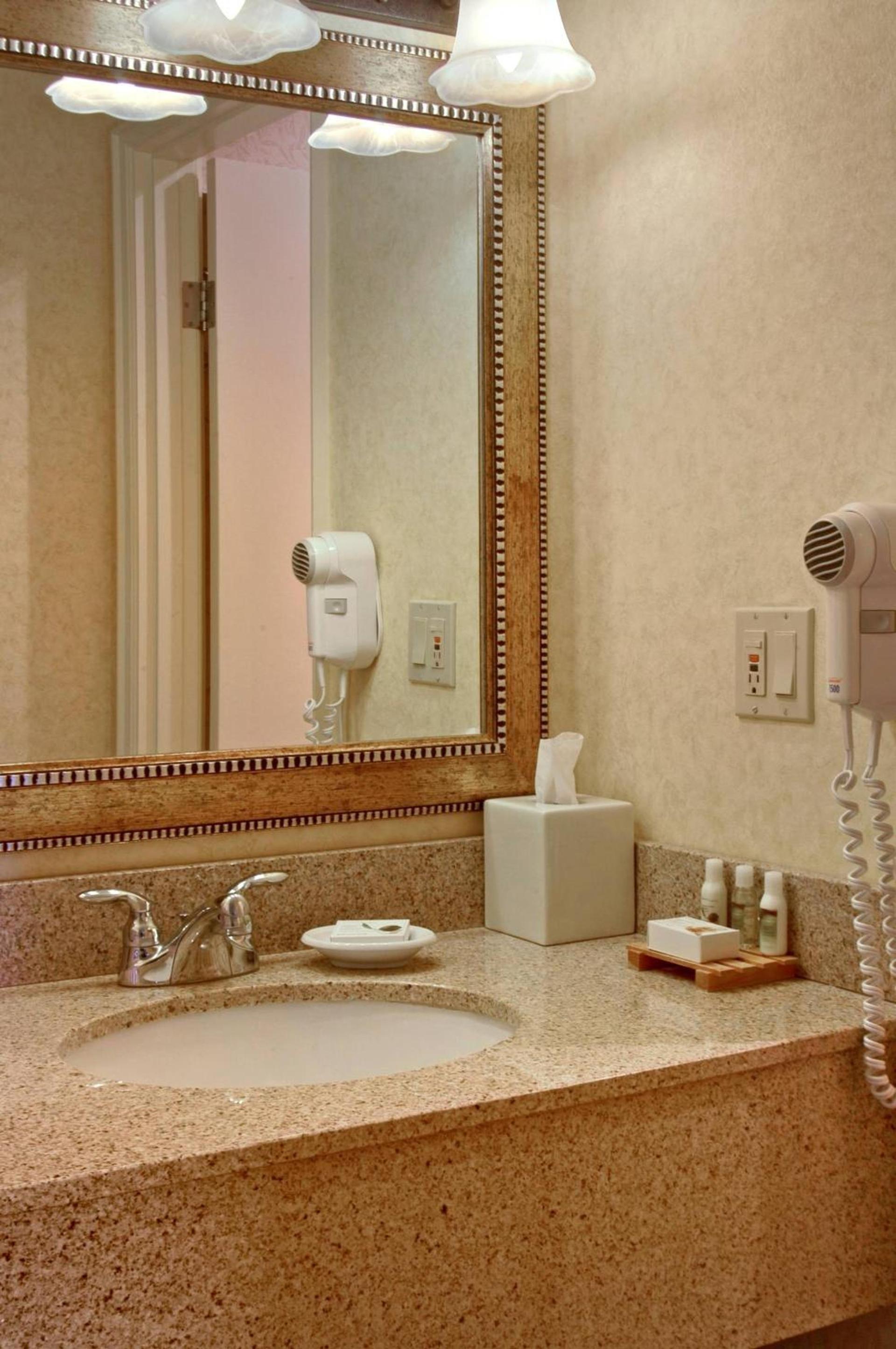 Red Lion Hotel Pendleton photo 25
