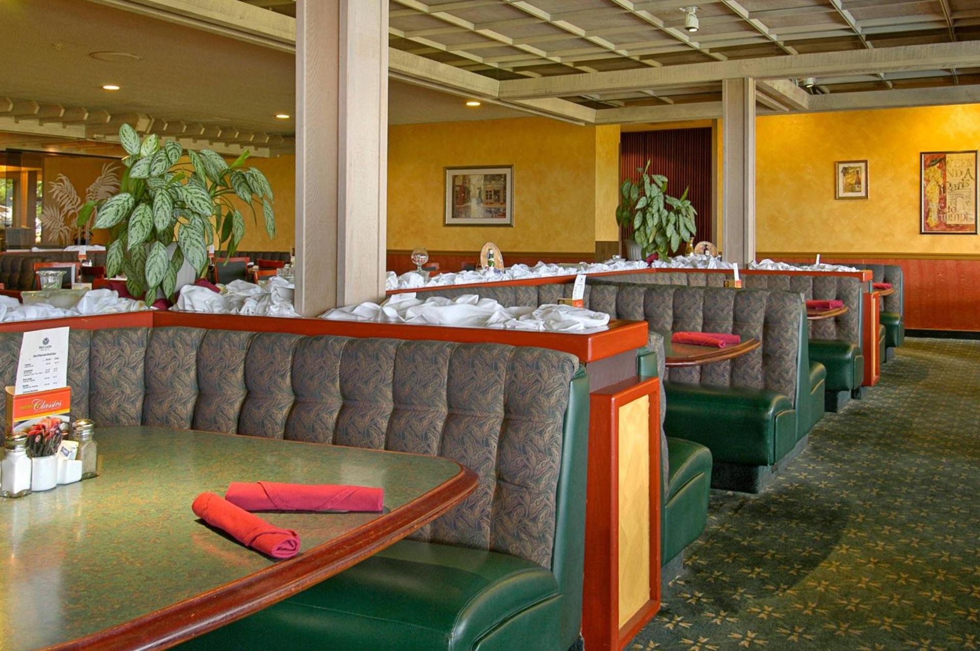 Red Lion Hotel Pendleton photo 41