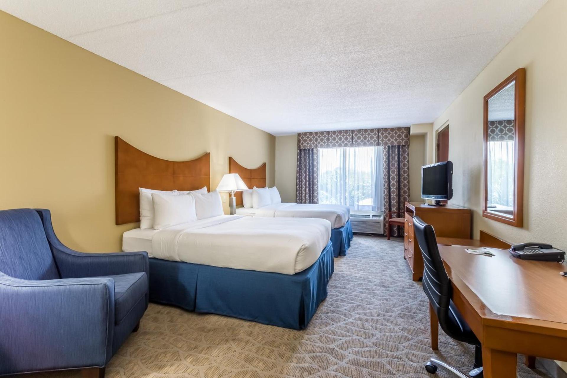 Wingate by Wyndham, Universal Studios - Free Theme Park Shuttle photo 25
