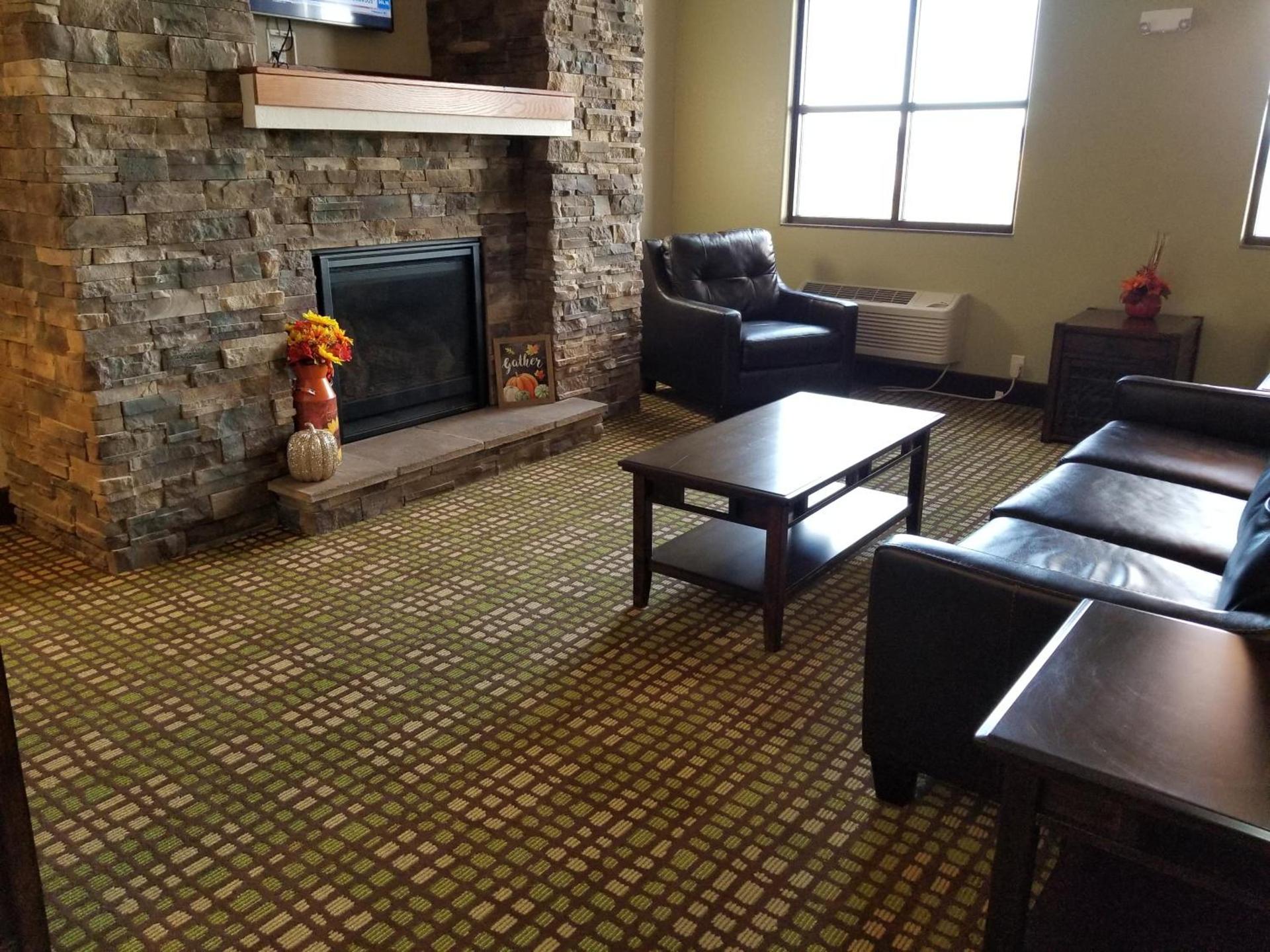 Baymont by Wyndham Oacoma photo 15