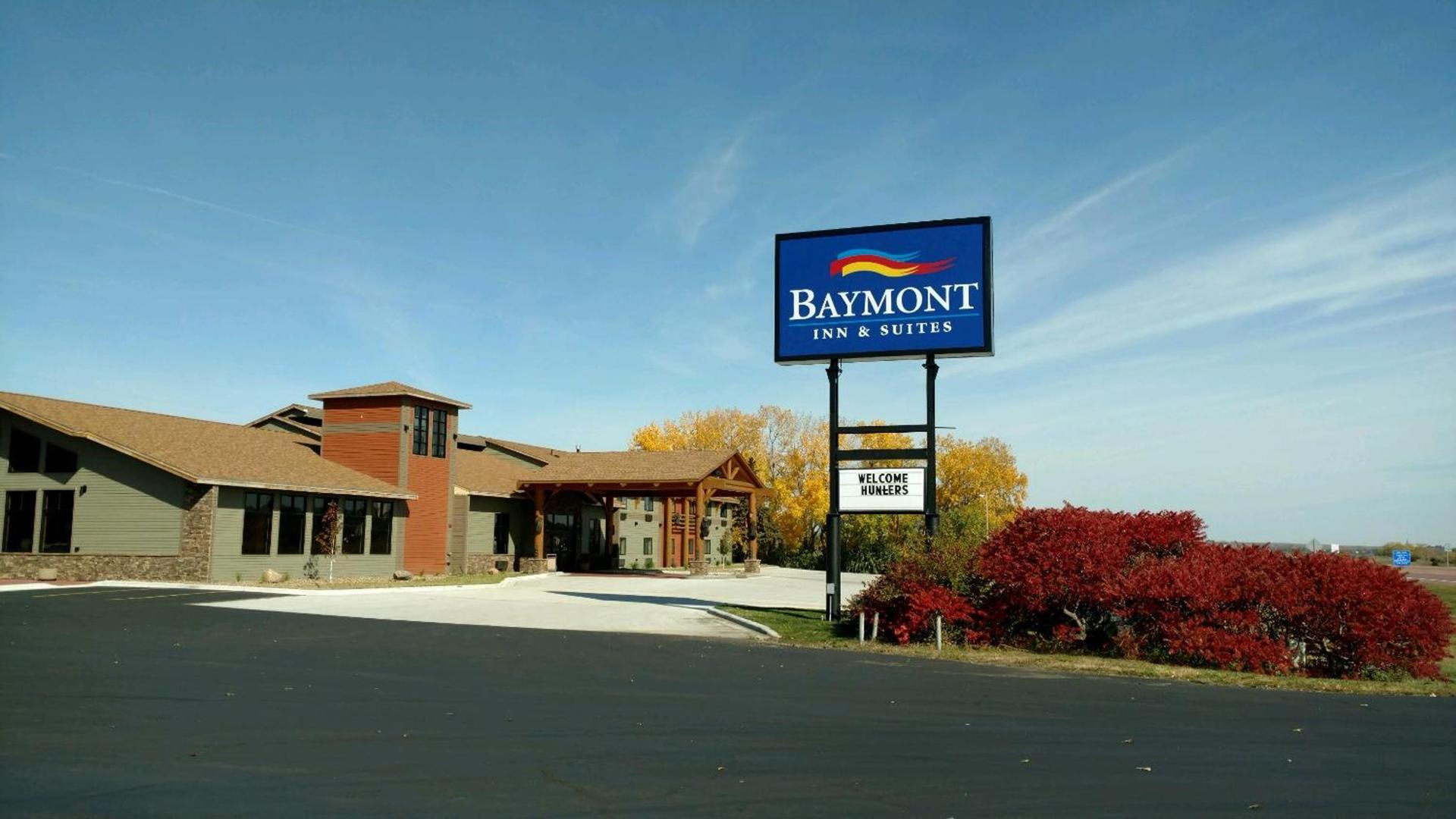 Baymont by Wyndham Oacoma photo 2