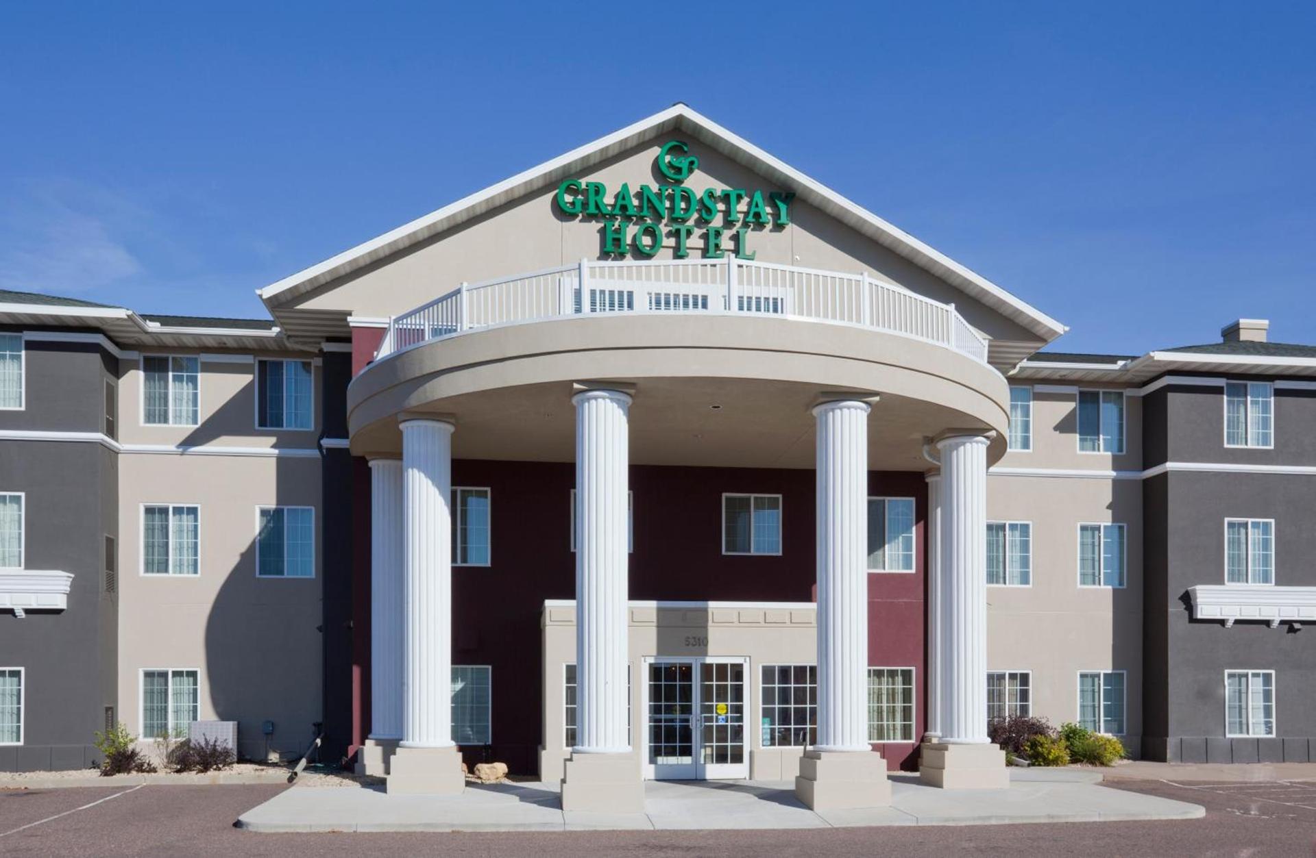 GrandStay Residential Suites Hotel - Eau Claire photo 29