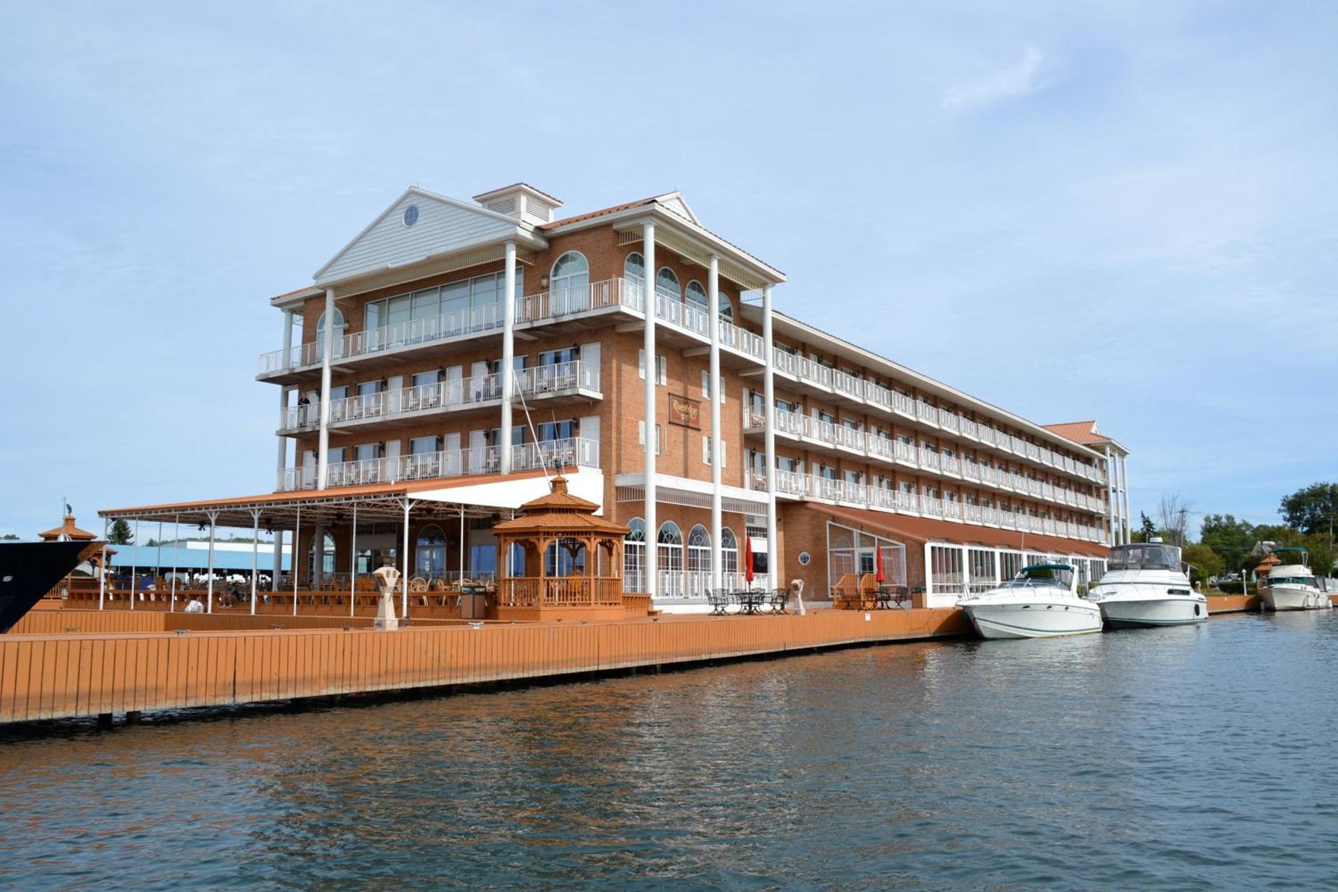 Riveredge Resort Hotel photo 49