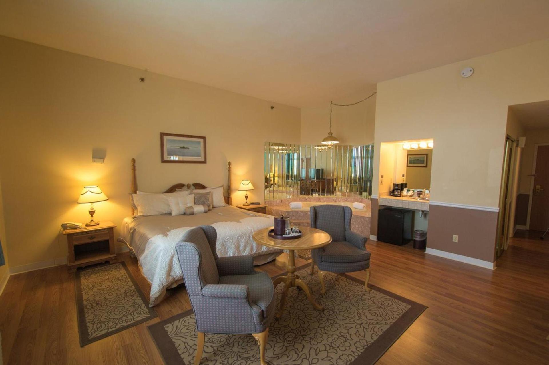 Riveredge Resort Hotel photo 40
