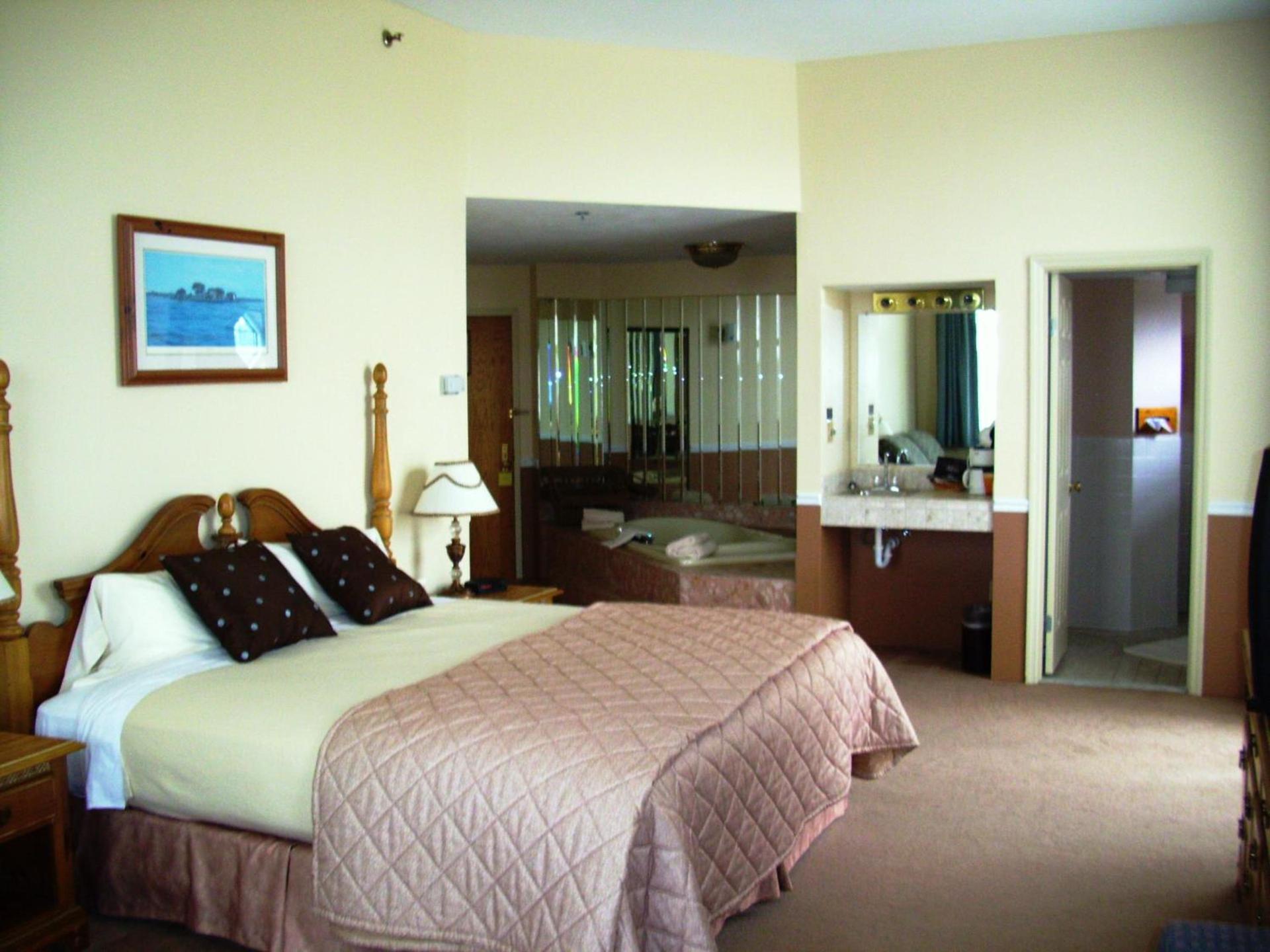Riveredge Resort Hotel photo 36