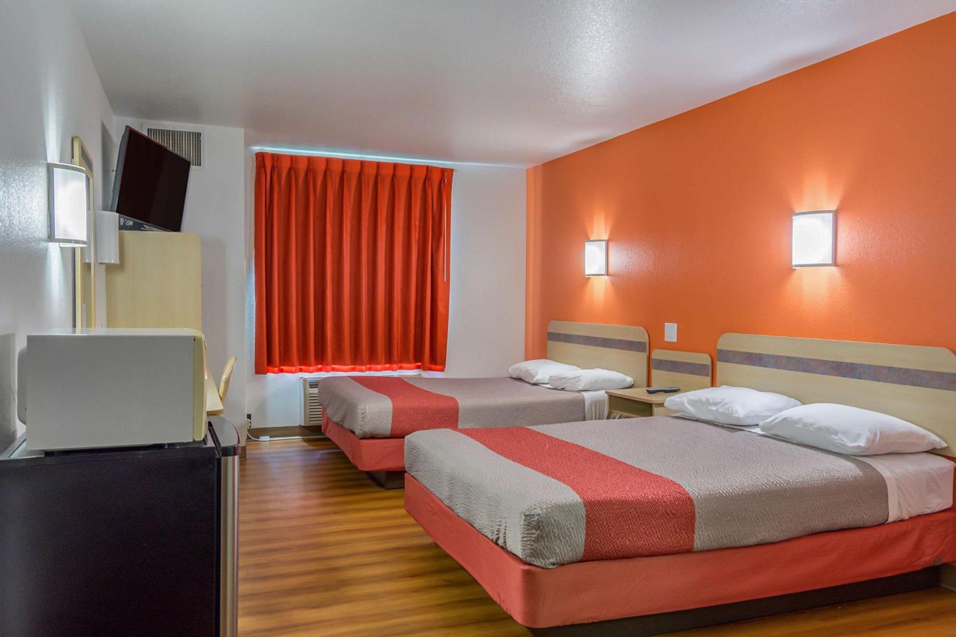 Motel 6-Redmond, OR photo 10