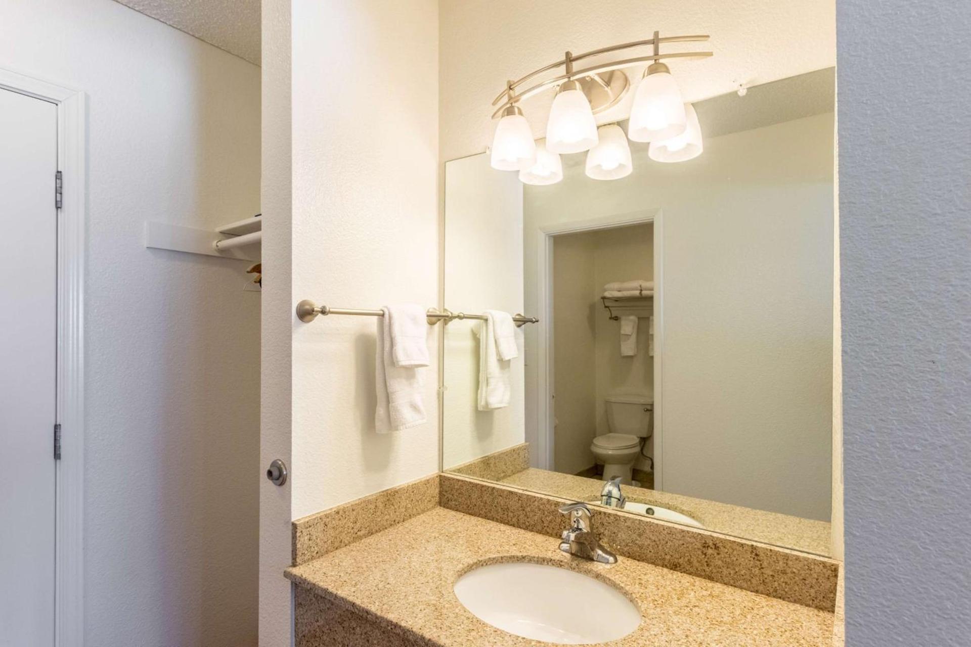 Motel 6-Astoria, OR photo 24