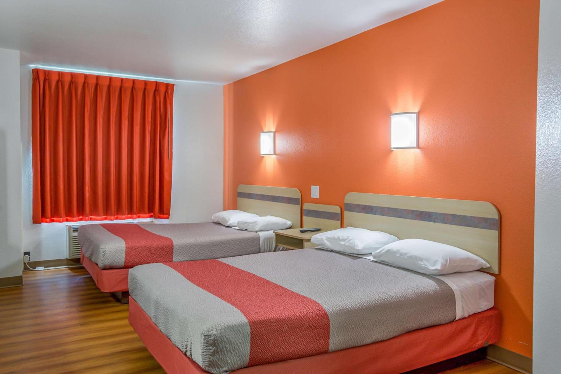 Motel 6-Redmond, OR photo 11