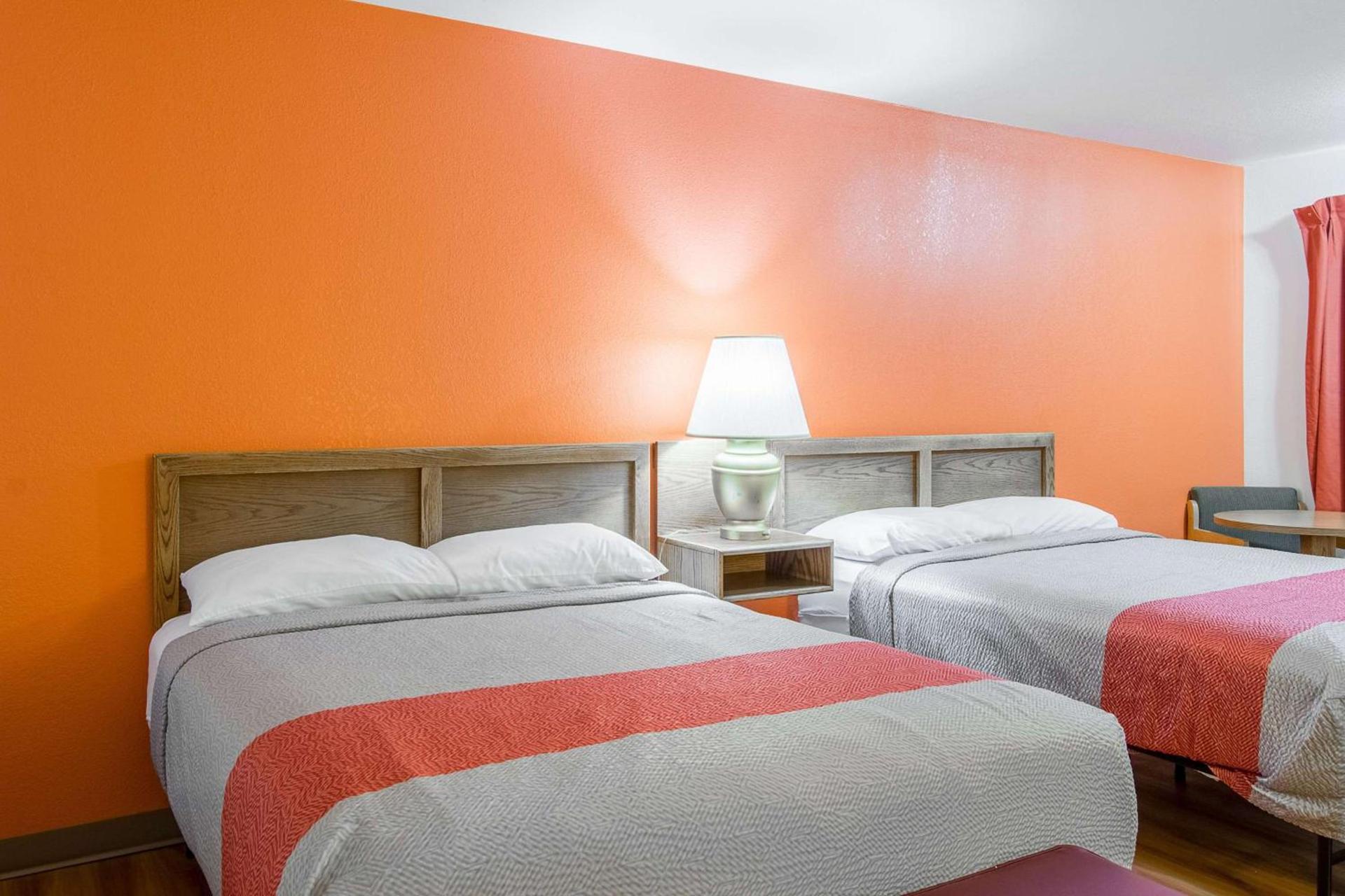 Motel 6-Madras, OR photo 4