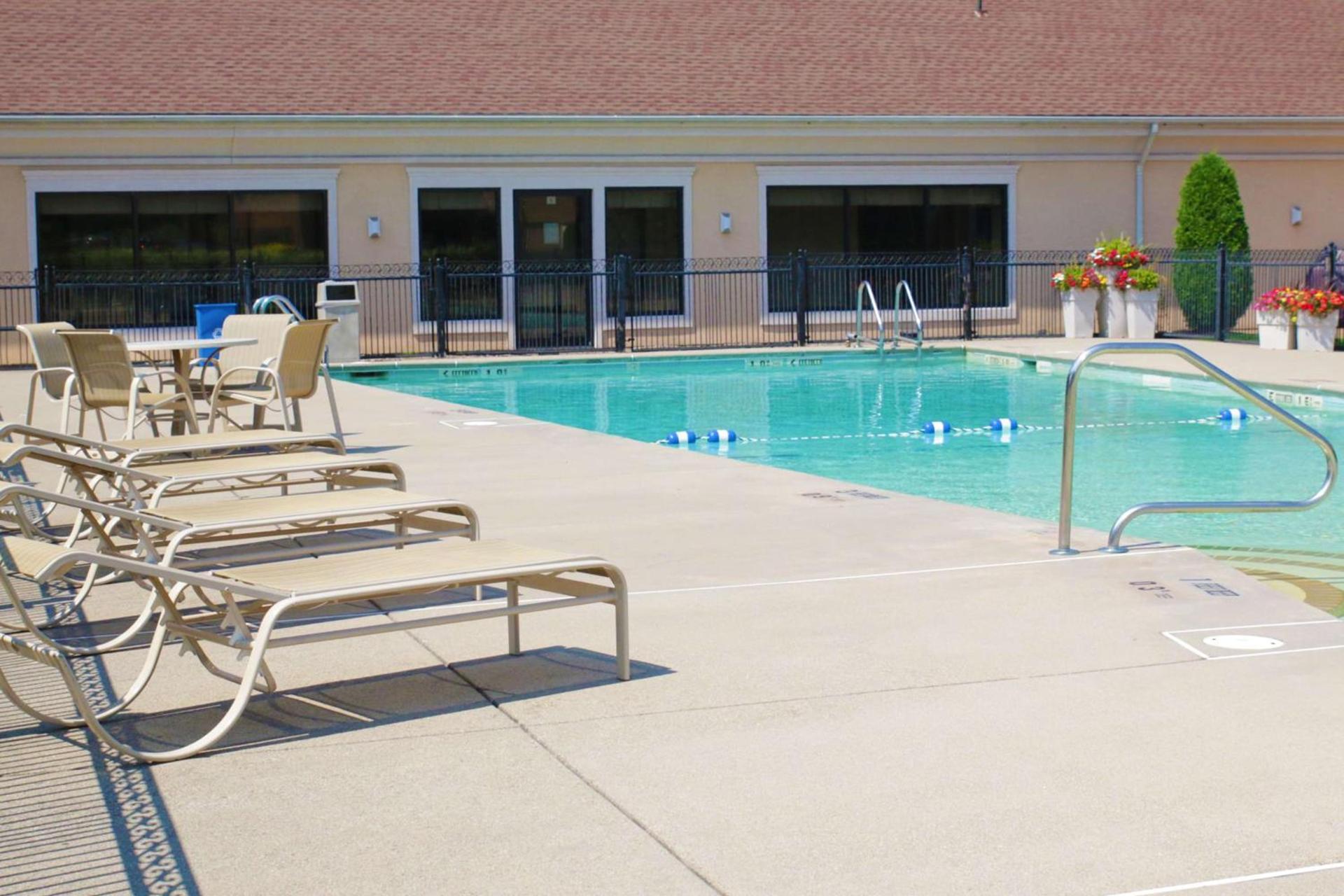 Best Western Galleria Inn & Suites photo 3