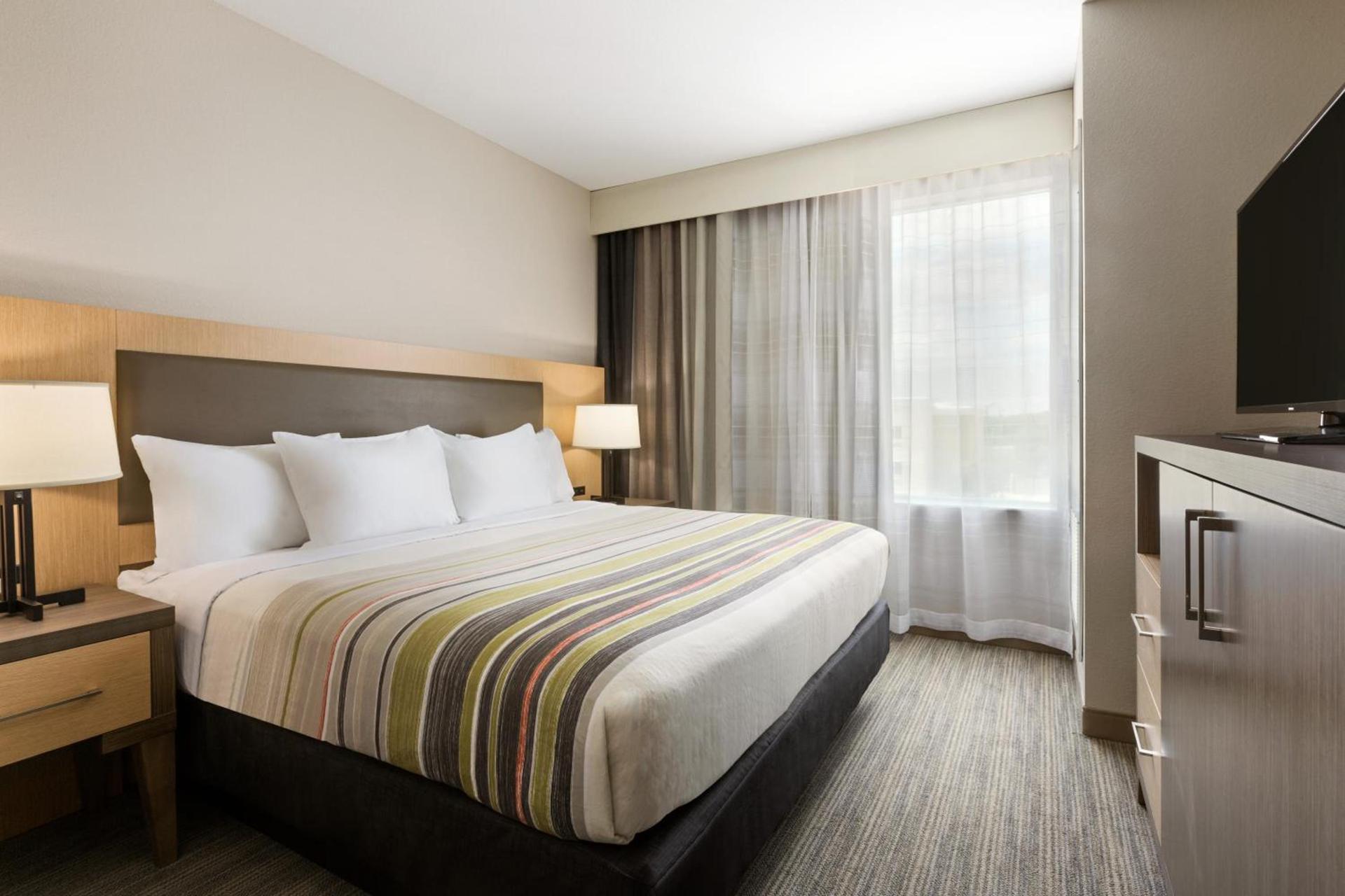 Country Inn & Suites by Radisson, New Braunfels, TX photo 20