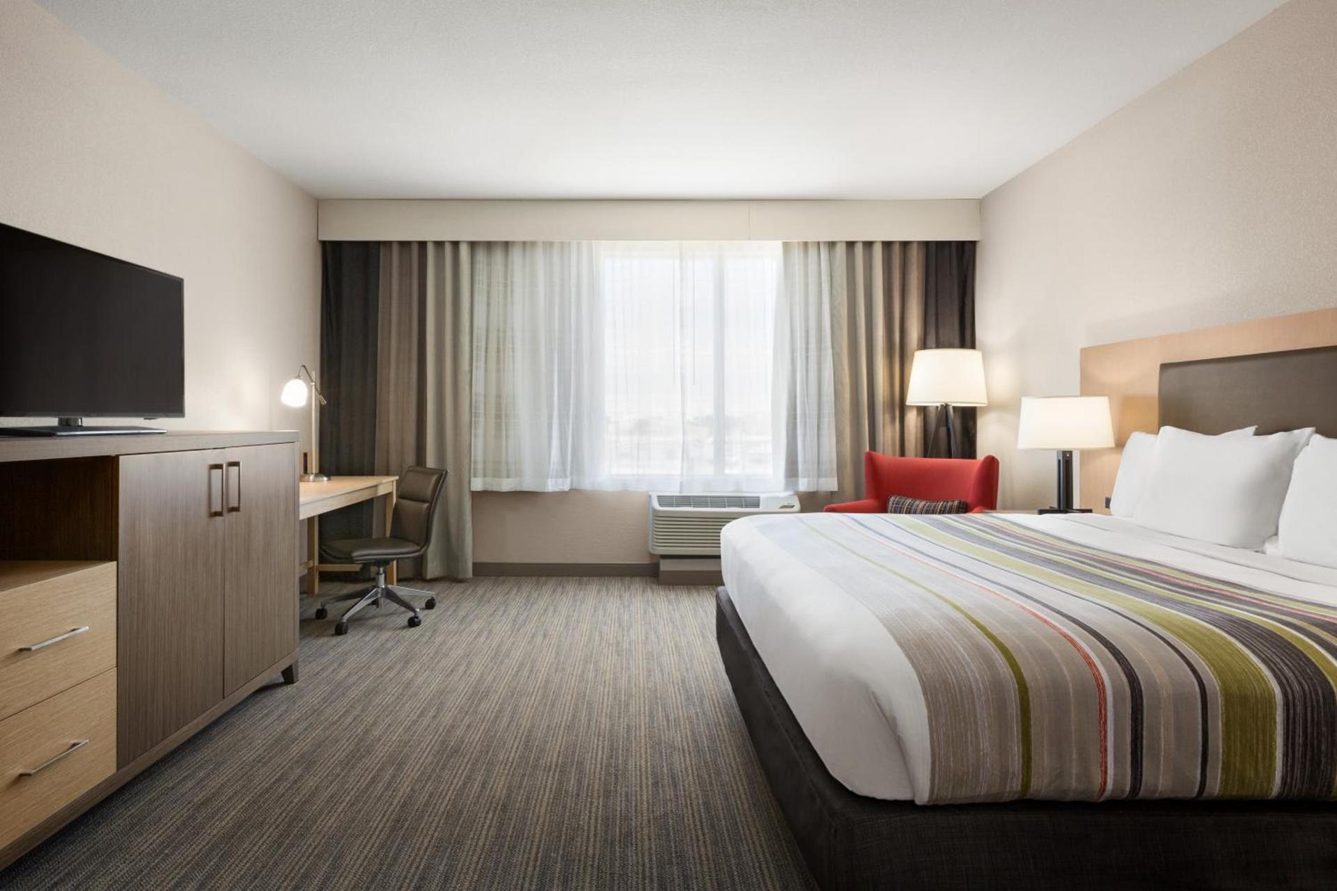 Country Inn & Suites by Radisson, New Braunfels, TX photo 22