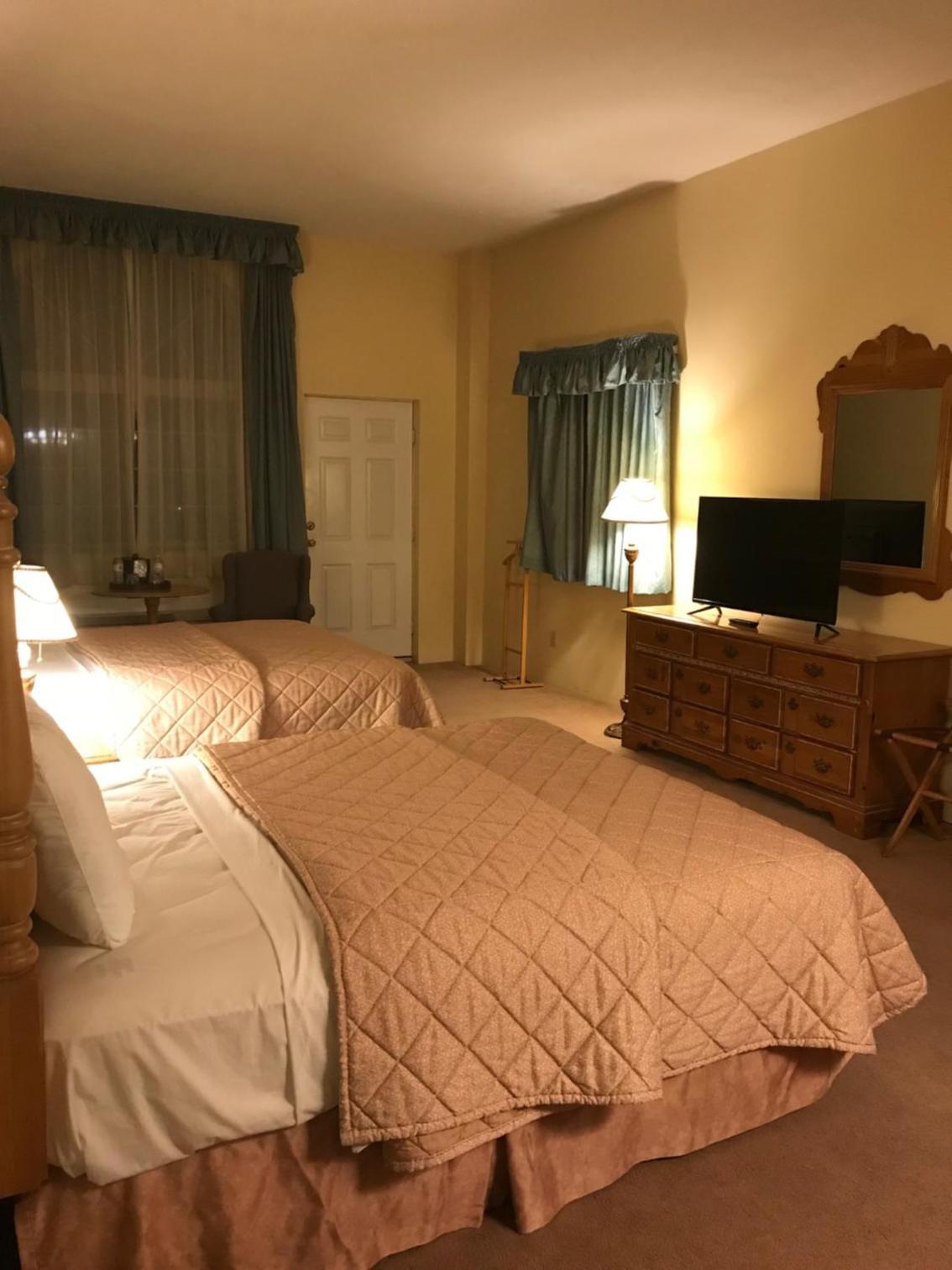 Riveredge Resort Hotel photo 18