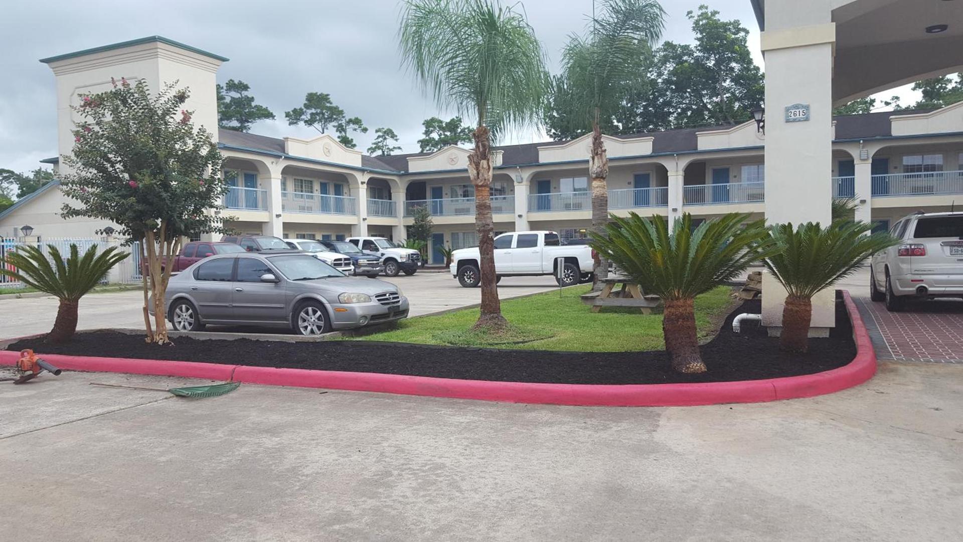 HomeBridge Inn and Suites photo 17