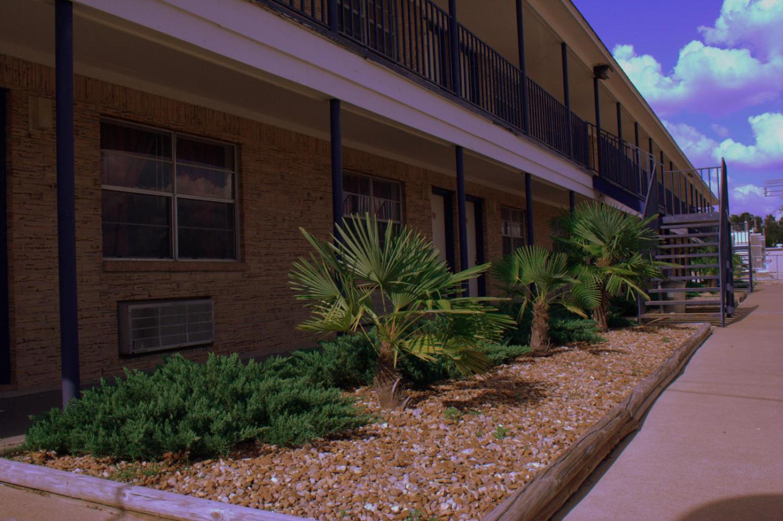 Somerville Inn and Suites photo 1