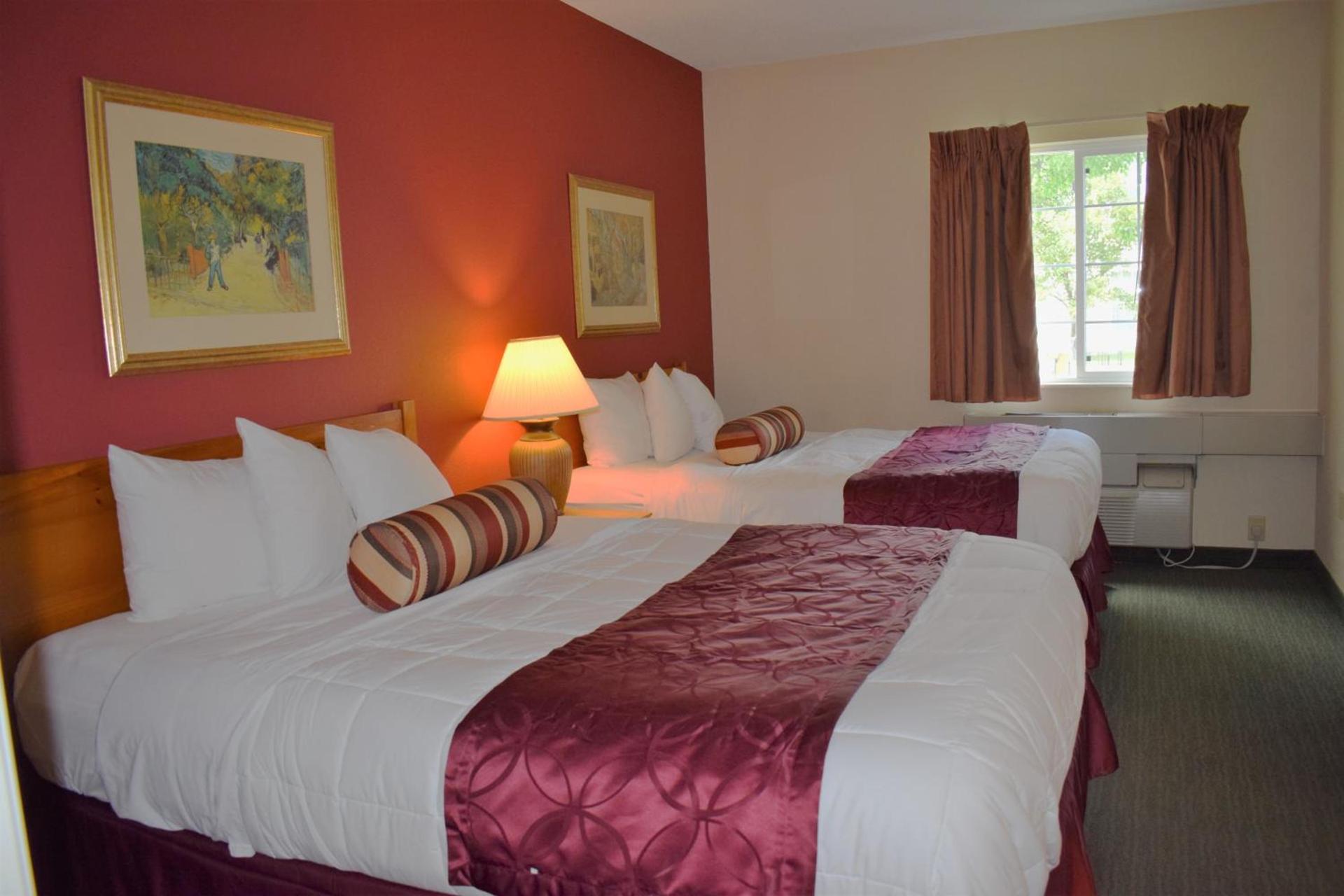 Baymont by Wyndham Wichita East photo 7