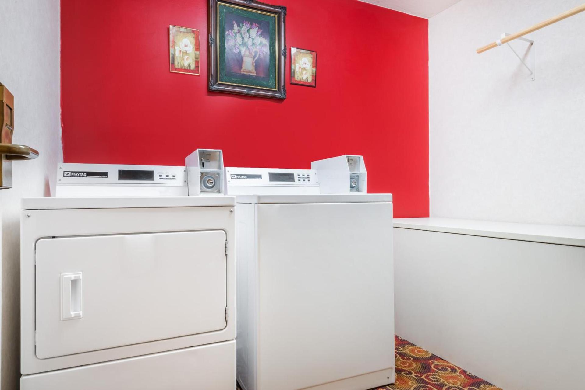 Baymont by Wyndham Plainfield/ Indianapolis Arpt Area photo 40