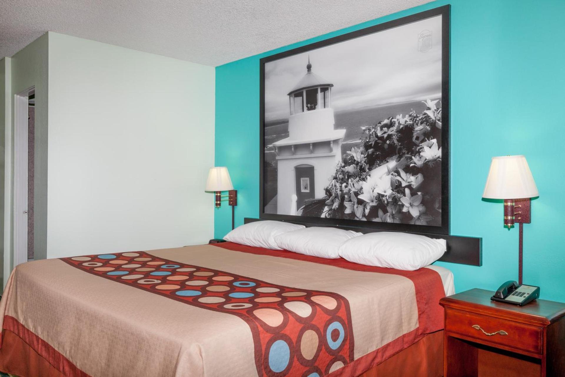 Super 8 by Wyndham Yreka photo 25