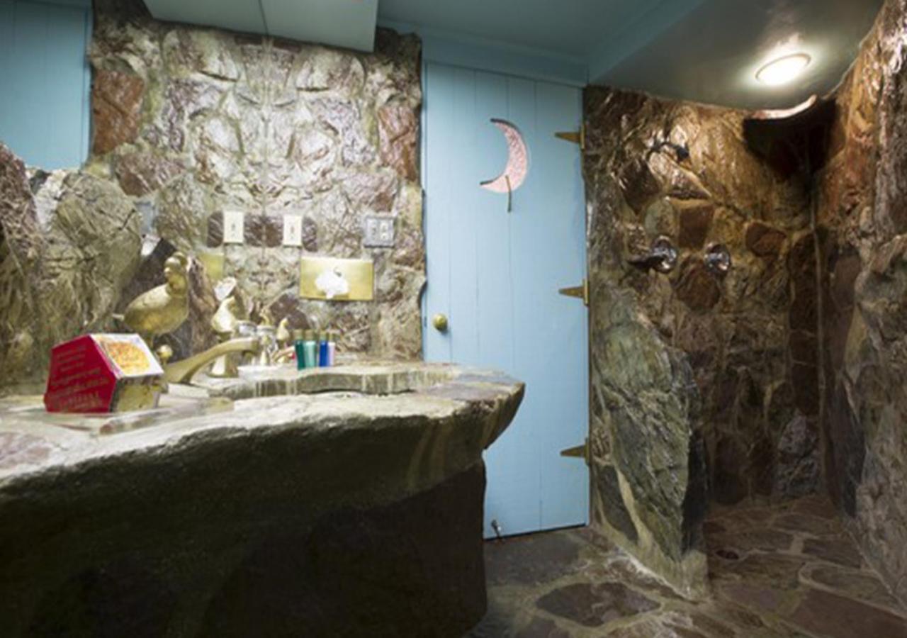 Madonna Inn photo 17