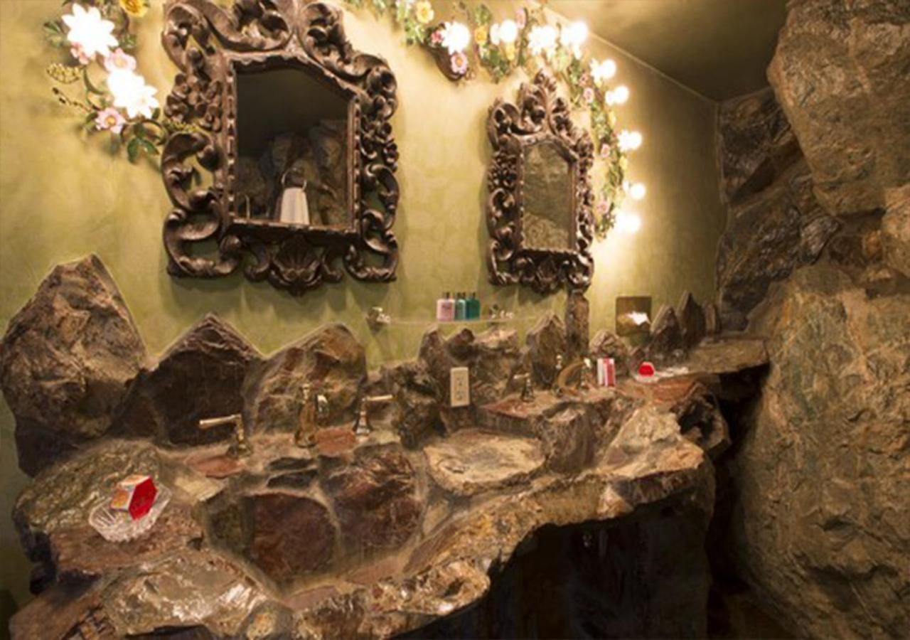 Madonna Inn photo 22