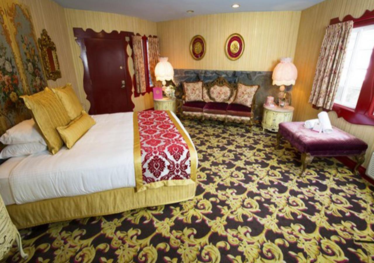 Madonna Inn photo 55