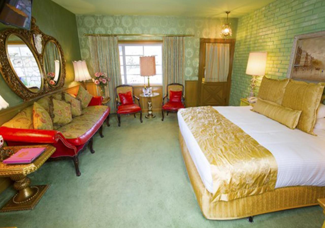 Madonna Inn photo 57