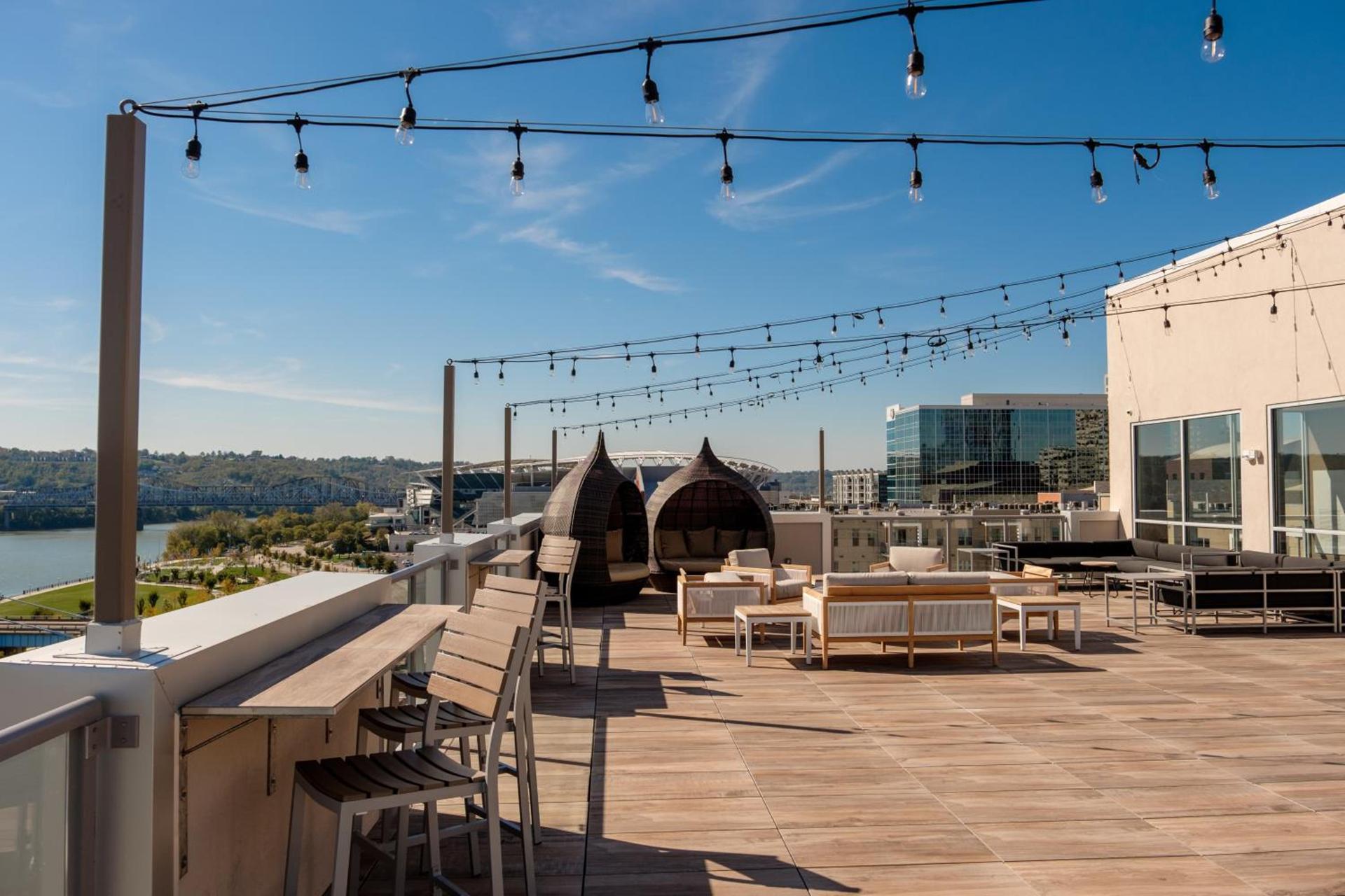 AC Hotel by Marriott Cincinnati at The Banks photo 69