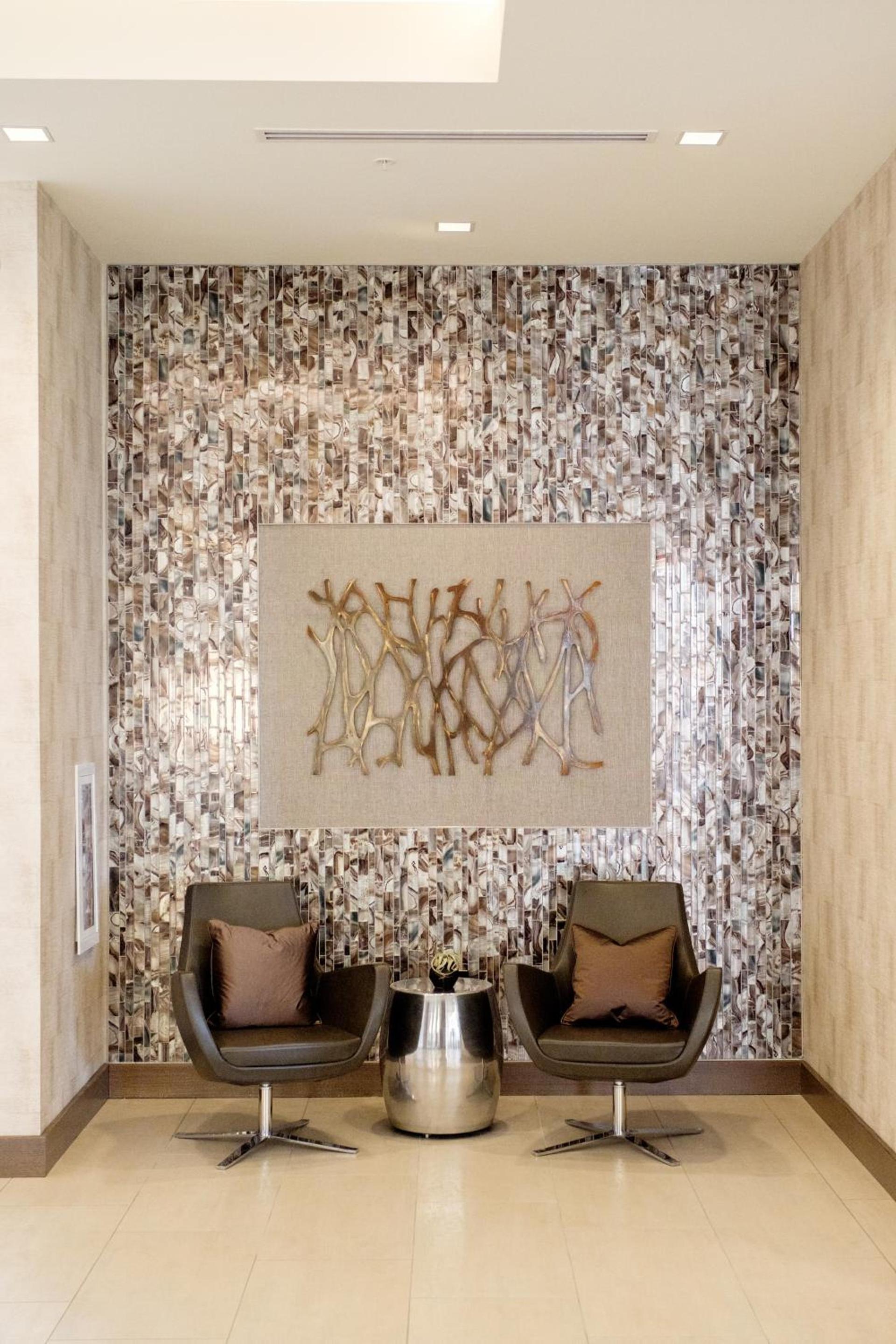 AC Hotel by Marriott Cincinnati at The Banks photo 63