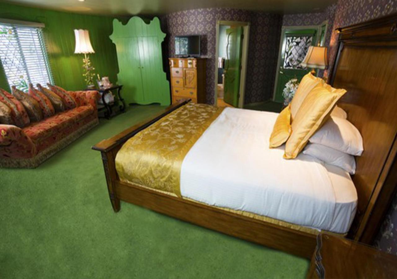 Madonna Inn photo 69