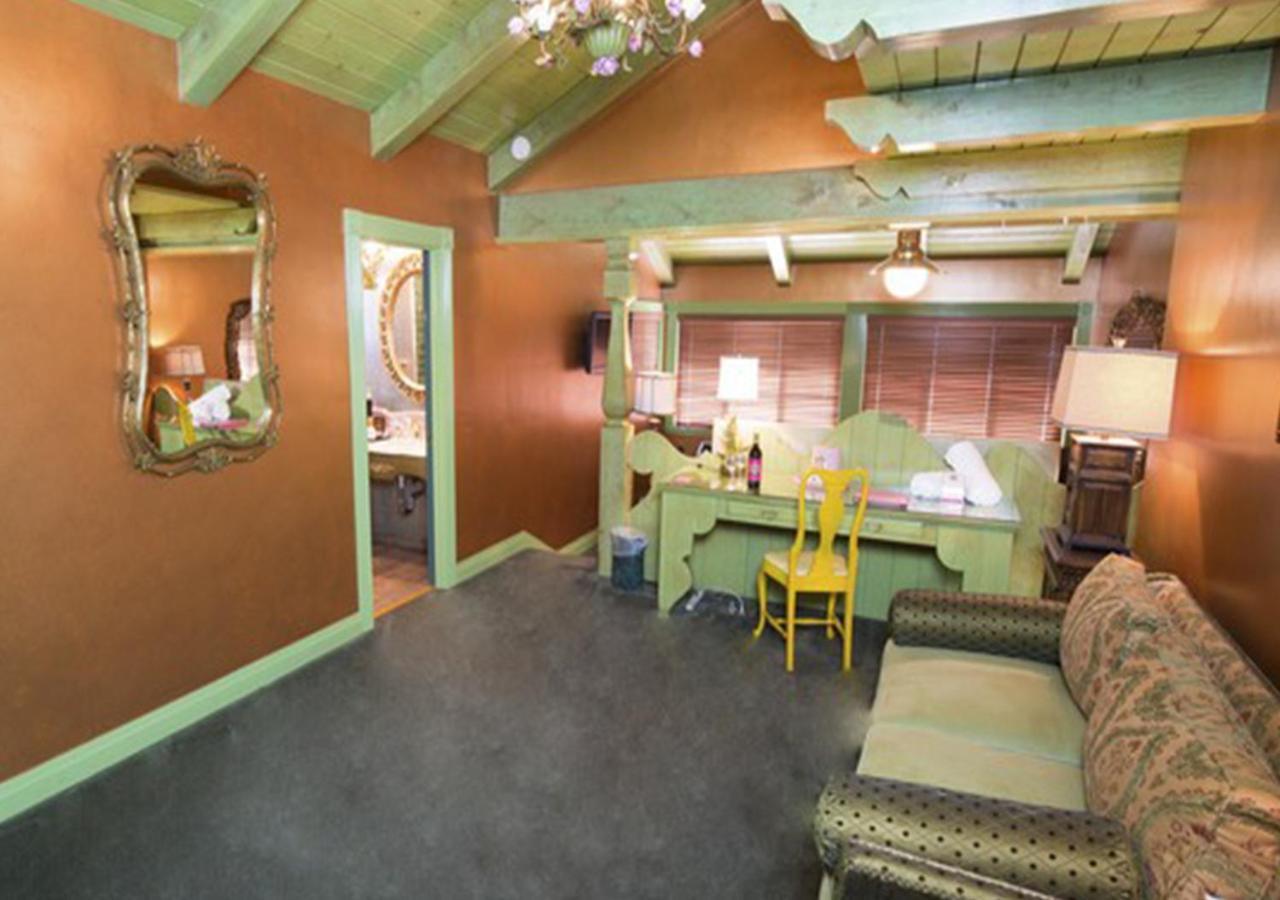 Madonna Inn photo 89