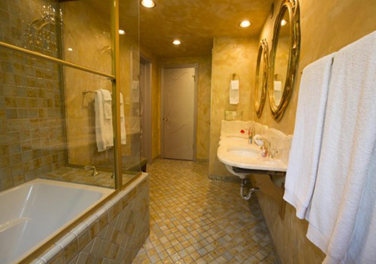 Madonna Inn photo 93