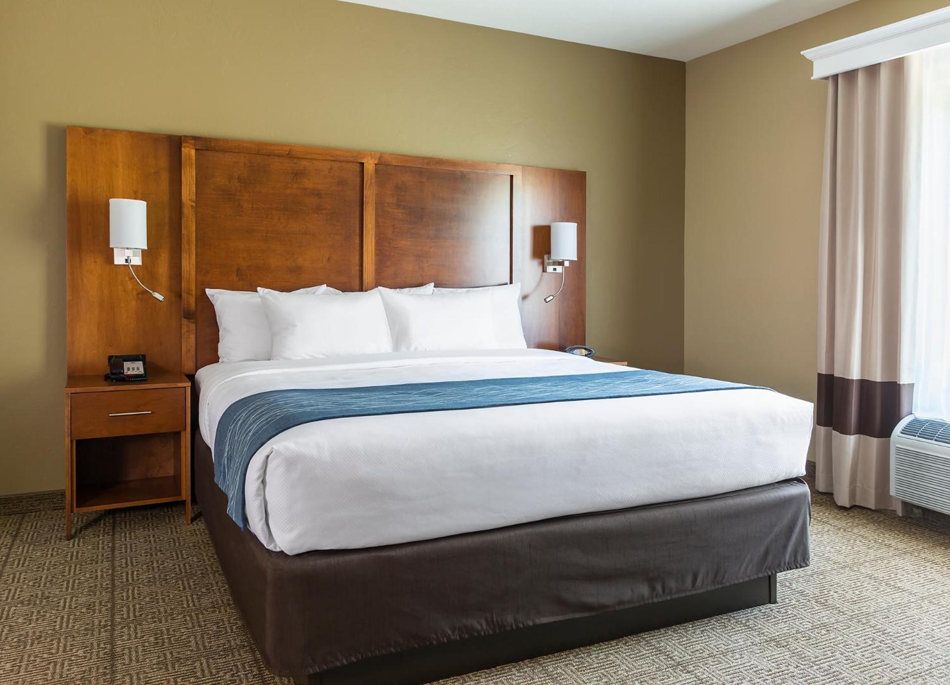 Comfort Suites Hartville-North Canton photo 5