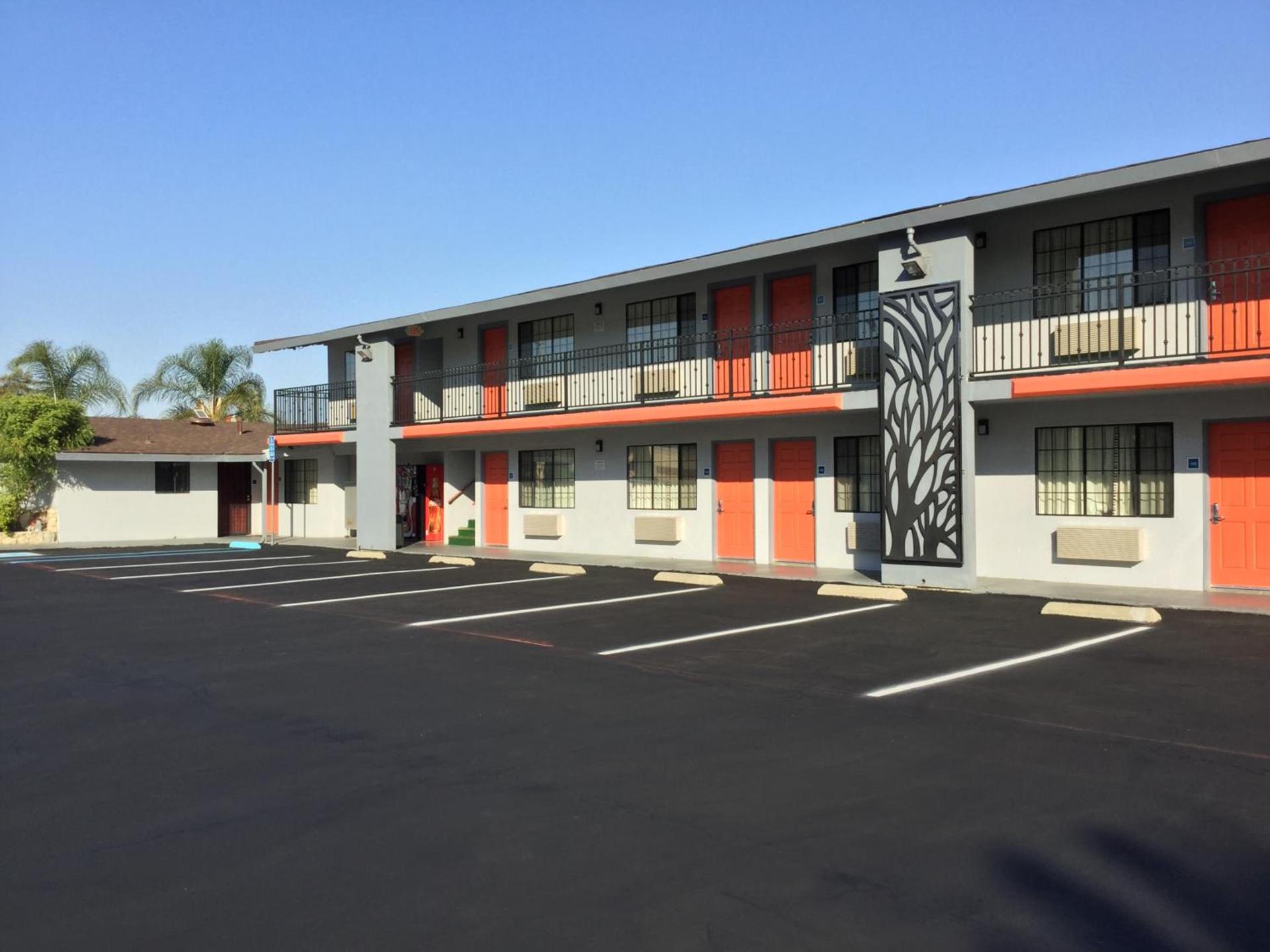 Journey Inn photo 15
