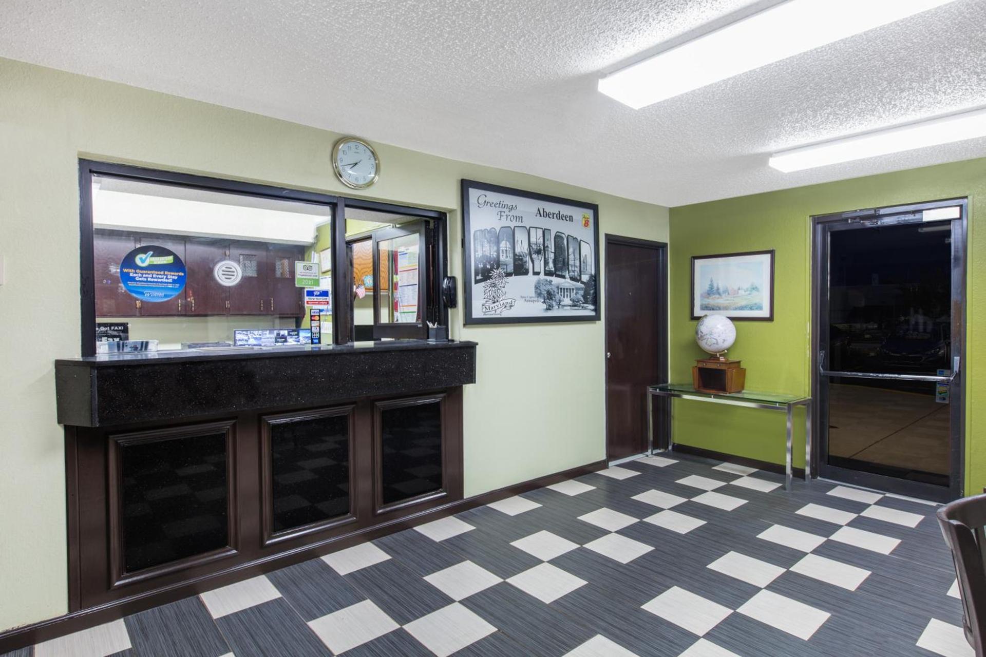 Super 8 by Wyndham Aberdeen MD photo 19